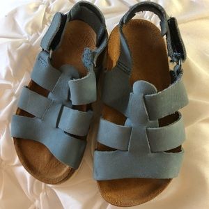 NWOT ZARA BABY SANDAL SIZE 20